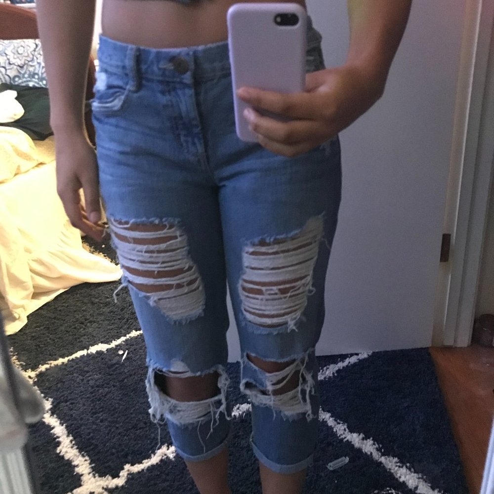 Shredded Mom Jeans